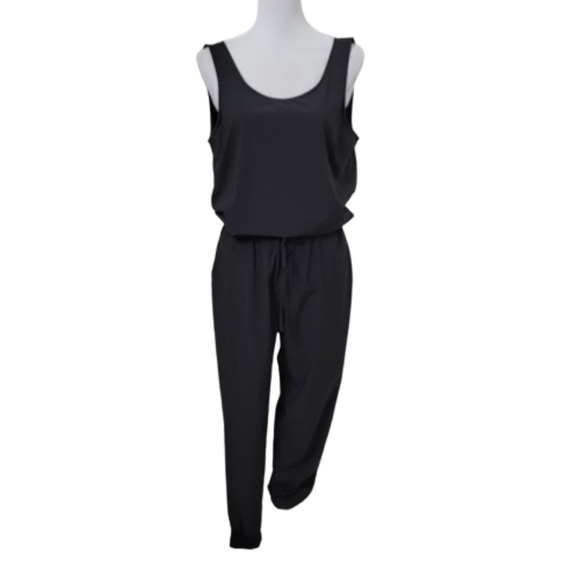 Athleta Pants - Athleta Size 10 Black Crossback Romper / Jumper, Excellent Used Condition